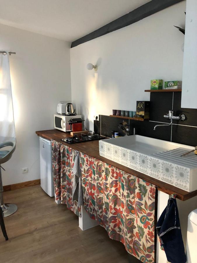 Charmant Logement Avec Parking Apartment ออร์โวลต์ ภายนอก รูปภาพ
